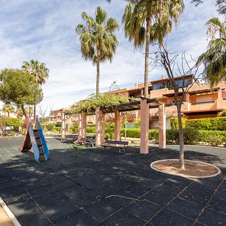 Jardin Privado # Netflix # Playa A 8min # Wifi # Familia # Lägenhet Vera